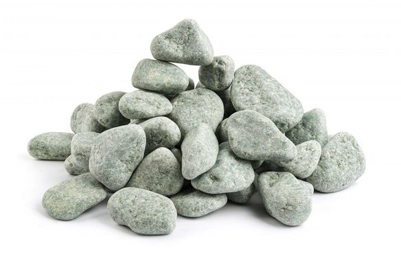 Камень жадеит шлифованный средний (ведро 10 кг)